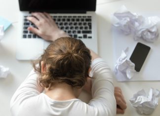 7 สัญญาณเตือน “หมดไฟ” เพราะ Work from Home