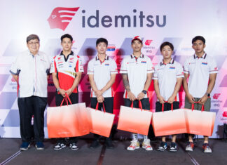 อิเดมิตสึเปิดตัวผลิตภัณฑ์ใหม่พร้อมเปิดบ้านต้อนรับนักแข่งระดับโลก