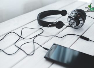 แก้อาการ Earworm เจอเพลงติดหู ติดอยู่ในหัวจนร้องวนอยู่ทั้งวัน