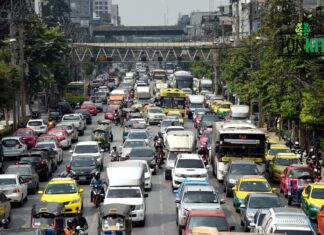 โซเชียลแชร์ 5 แยกสุดโหด “รถติดกรุงเทพฯ” เลี่ยงได้เลี่ยง!
