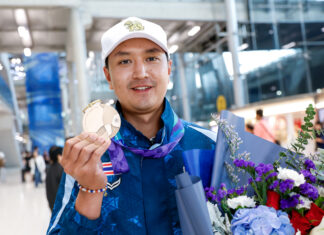 “โปรเพชร” สดมภ์ นำทัพกอล์ฟไทยกลับถึงไทย หลังคว้าเหรียญประวัติศาสตร์เอเชียนเกมส์ 2026